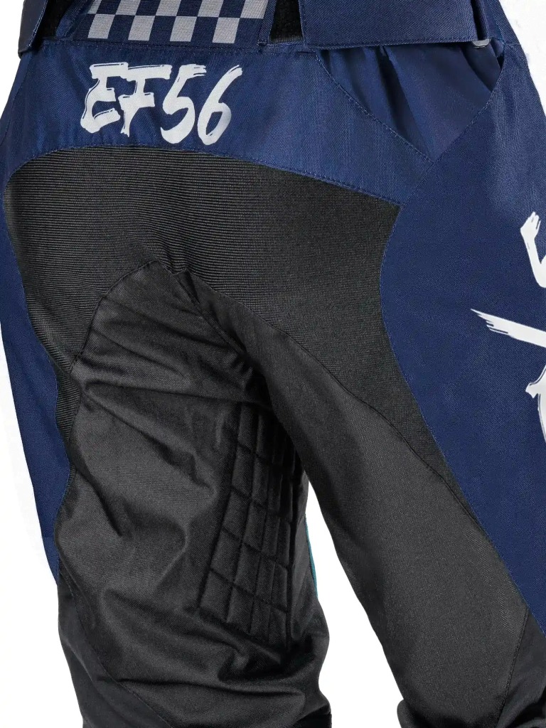 LC0320blu_3