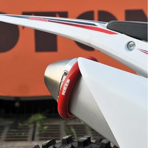 Exhaust Pipe Protection Ring red_1