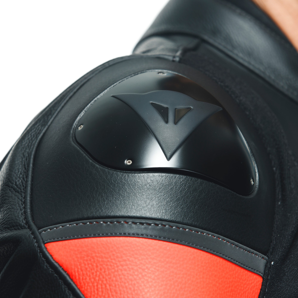 Dainese Racing 4 Black-Fluo-Red_3